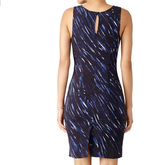 MILLY Blue Brushstroke Print V-Neck Sheath Work Career Office Midi Dress size 2 - Picture 2 of 13